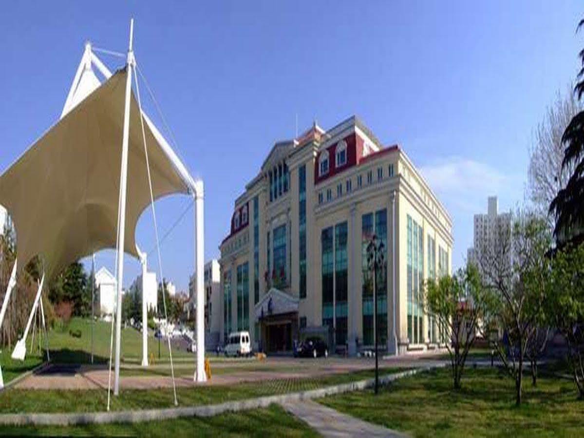 Qingdao Garden Hotel Exterior photo