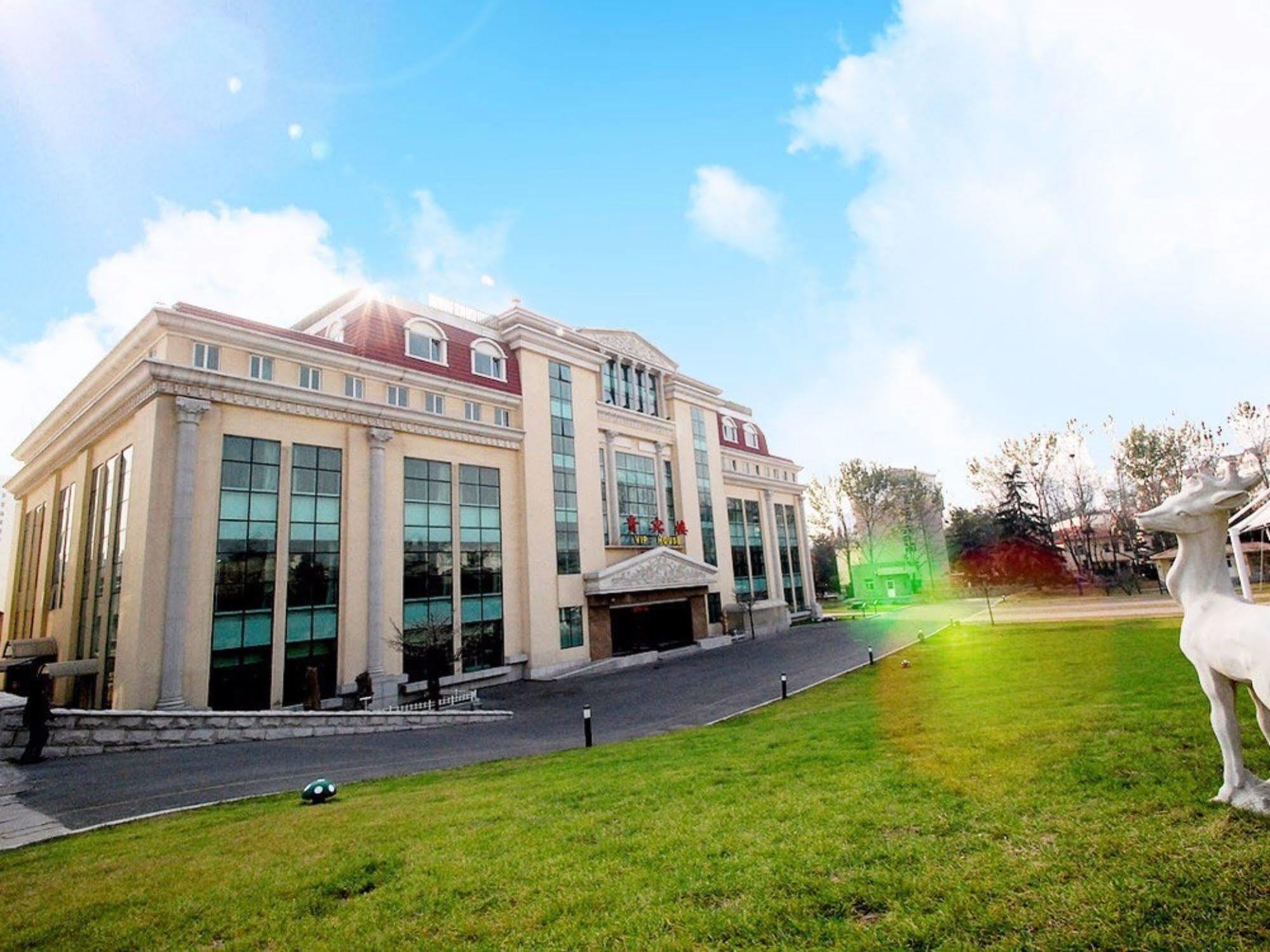 Qingdao Garden Hotel Exterior photo